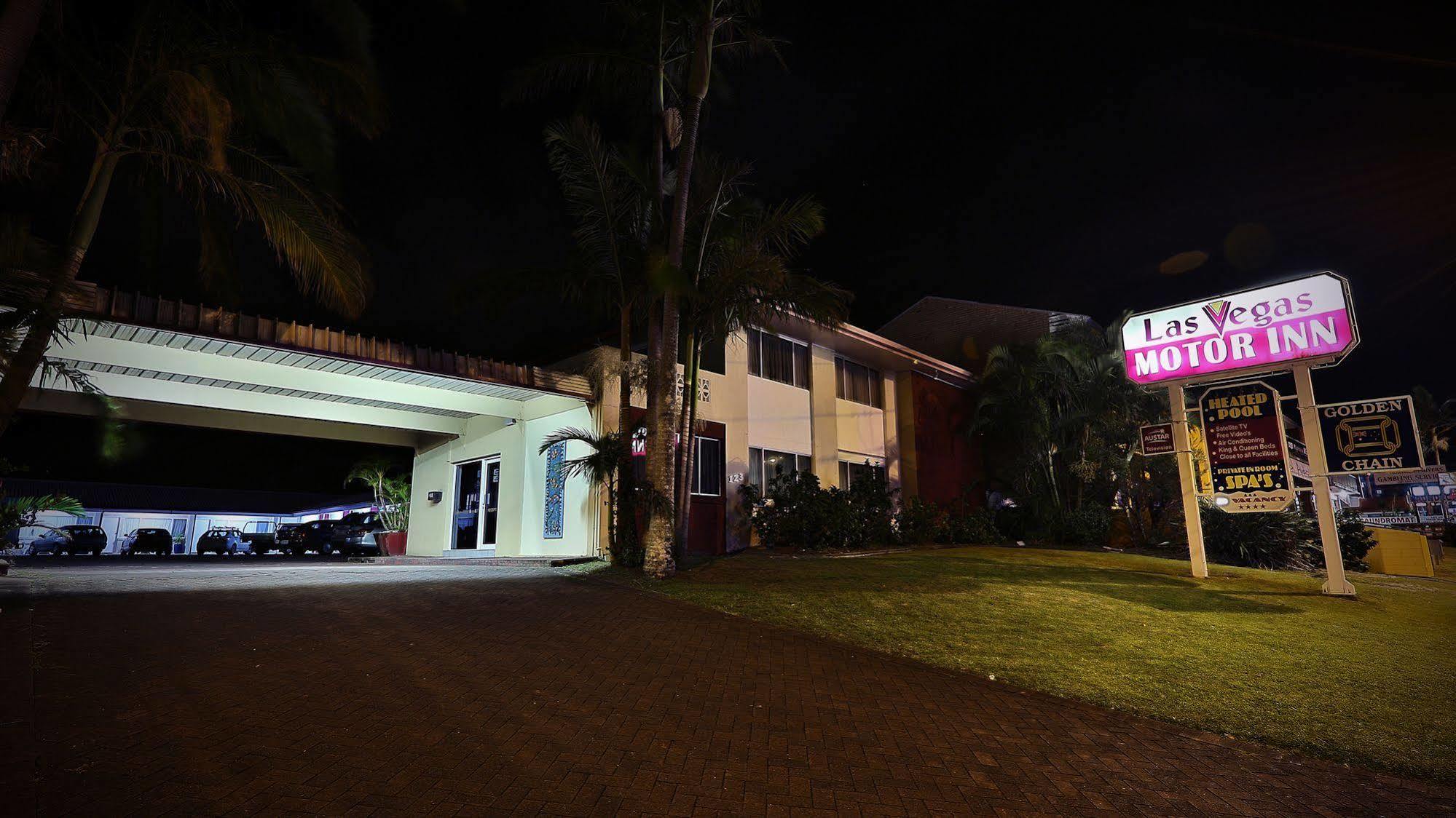 Tweed Heads Vegas Motel Bagian luar foto